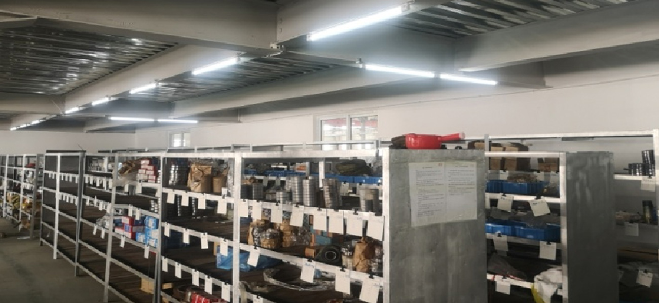 五金、模具倉庫