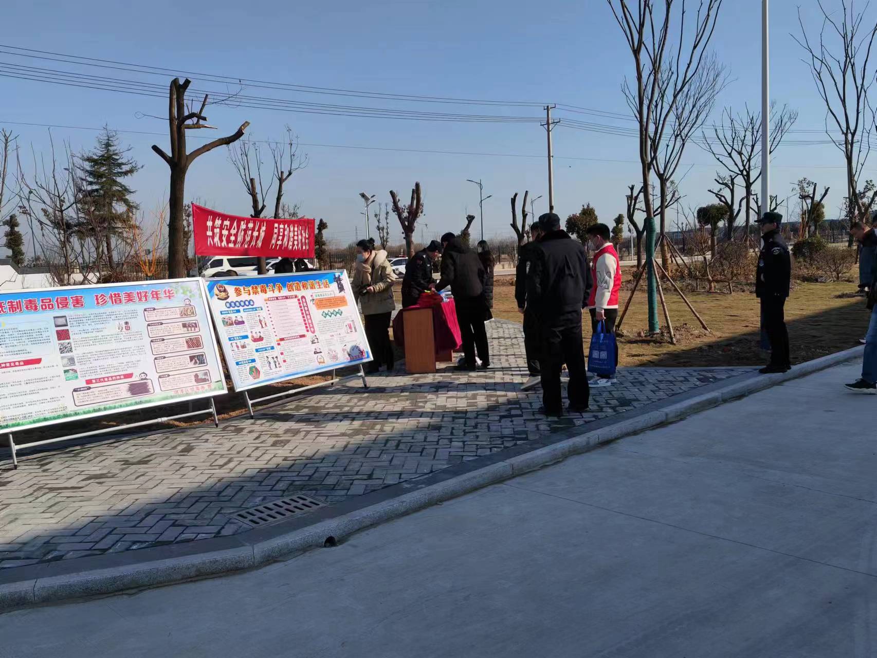 e34bd518bb1a60297a7e276568863e0.jpg e34bd518bb1a60297a7e276568863e0.jpg